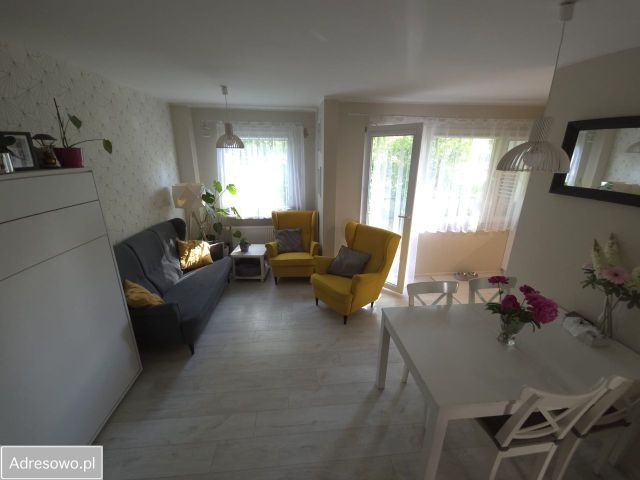 Mieszkanie 3-pokojowe Gdynia Karwiny, ul. Kornela Makuszyńskiego. Zdjęcie 1