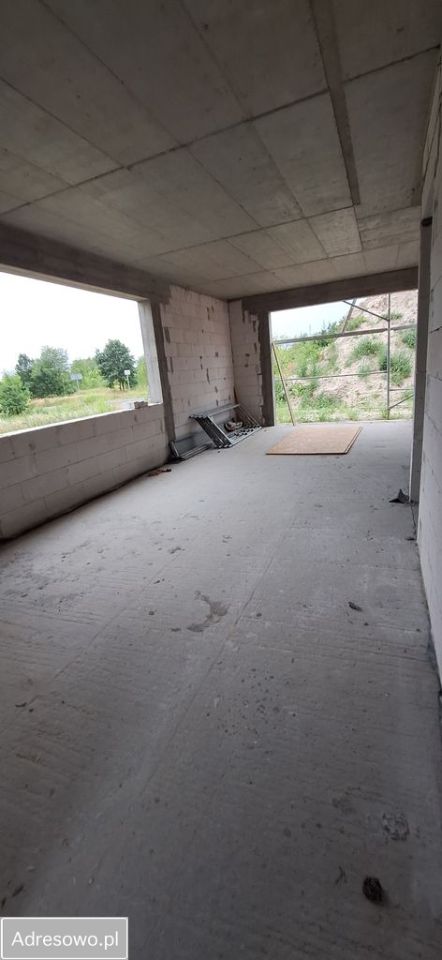 bliźniak, 5 pokoi Falęcin. Zdjęcie 5