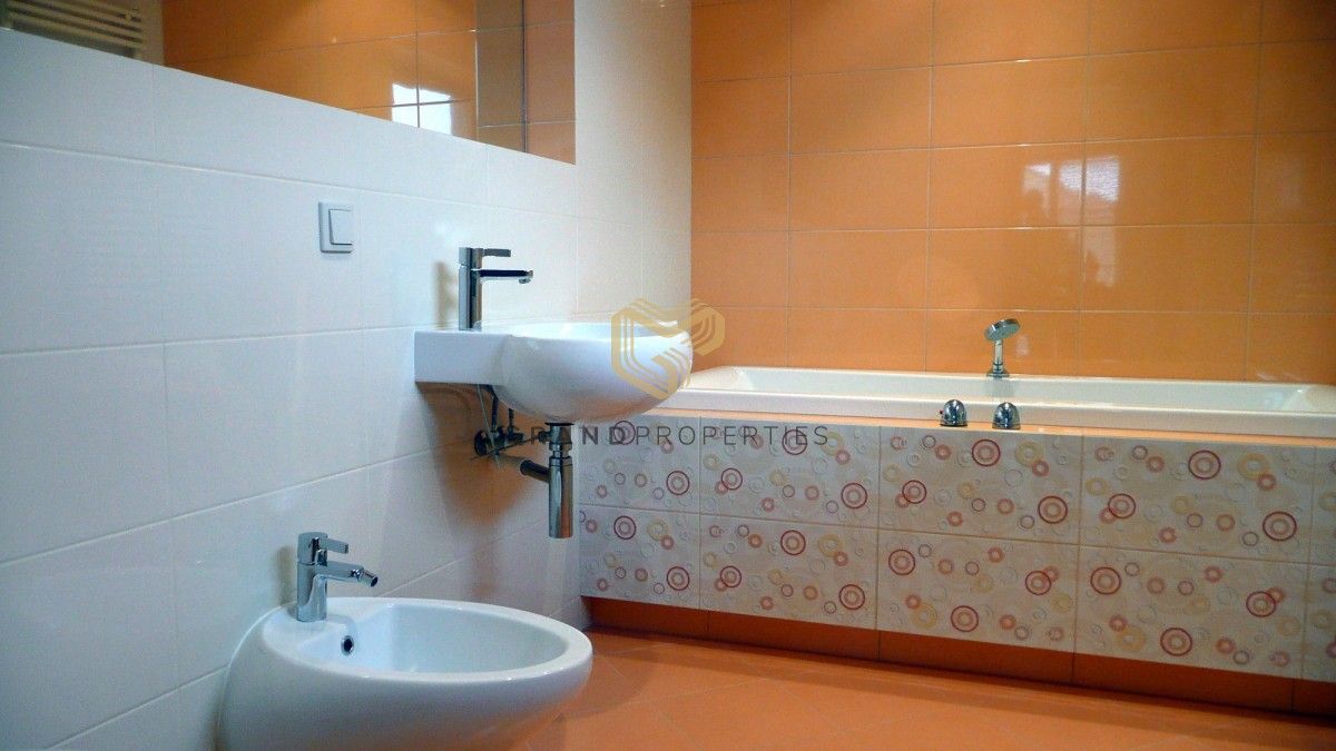 dom wolnostojący, 9 pokoi Konstancin-Jeziorna. Zdjęcie 13