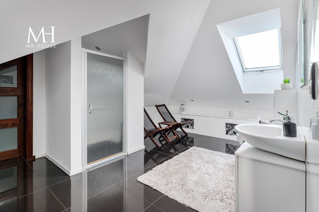 dom wolnostojący, 5 pokoi Pabianice. Zdjęcie 21