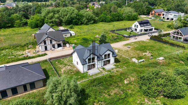 bliźniak, 5 pokoi Warszawa Białołęka. Zdjęcie 4