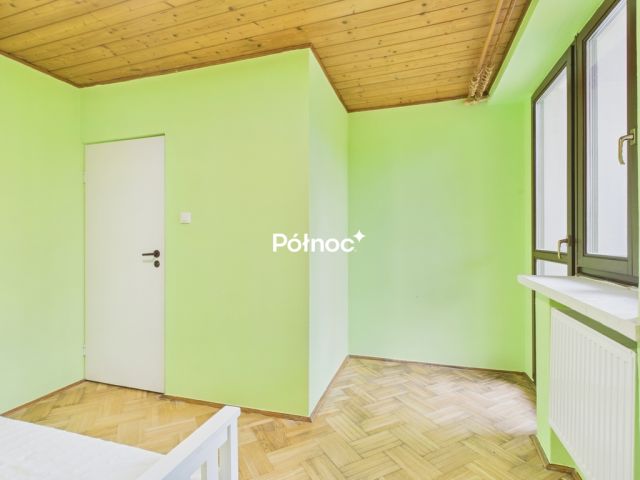 dom wolnostojący, 8 pokoi Zakręt. Zdjęcie 25