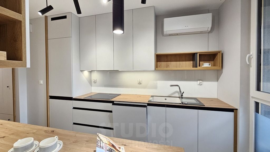 Mieszkanie 3-pokojowe Kraków Dębniki, ul. dr. Jana Piltza. Zdjęcie 4