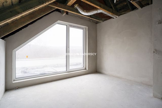 dom wolnostojący, 5 pokoi Zawada. Zdjęcie 11