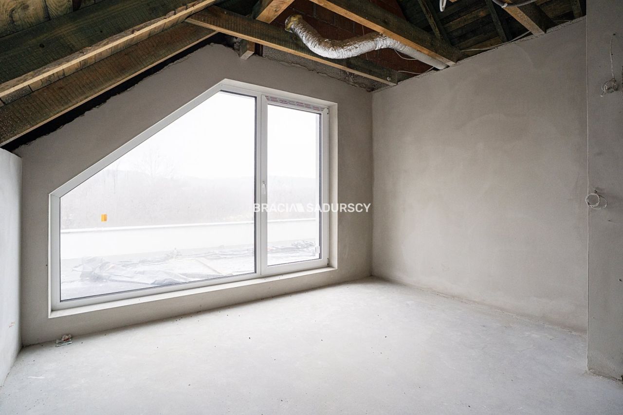 dom wolnostojący, 5 pokoi Zawada. Zdjęcie 11