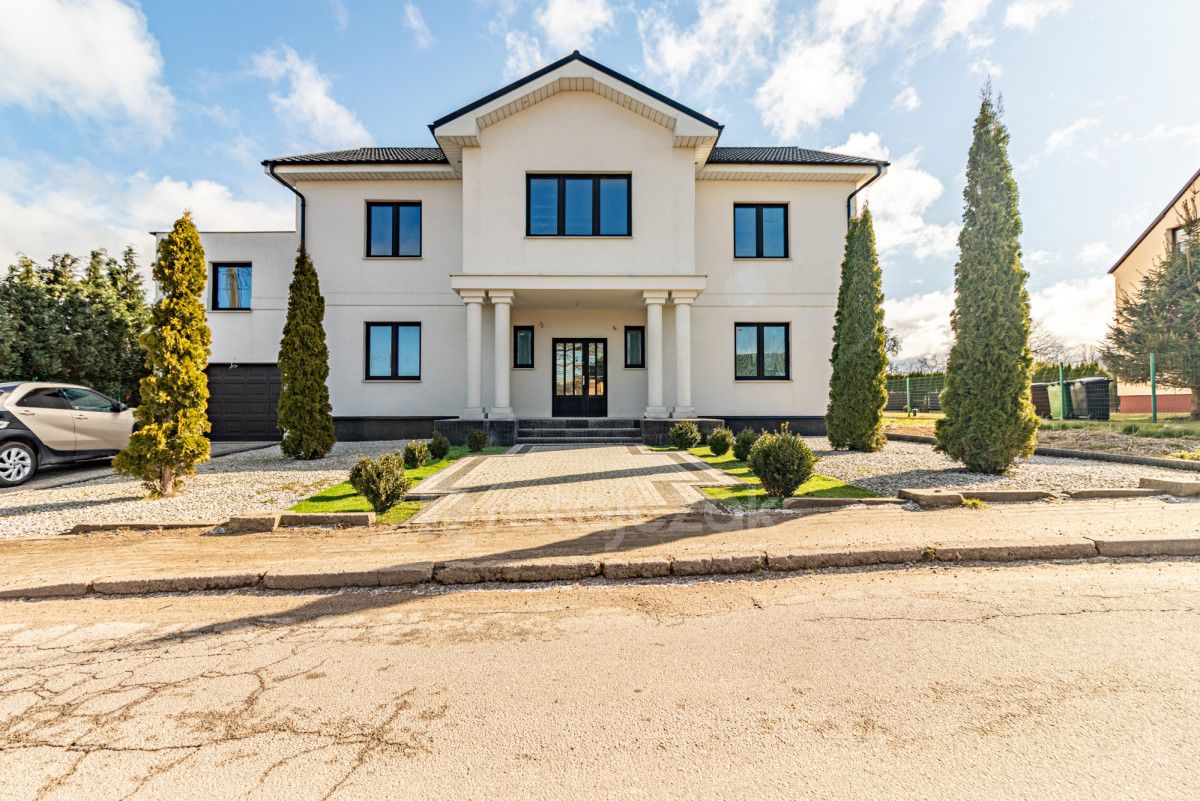 dom wolnostojący, 10 pokoi Starzyno, ul. Lipowa. Zdjęcie 4