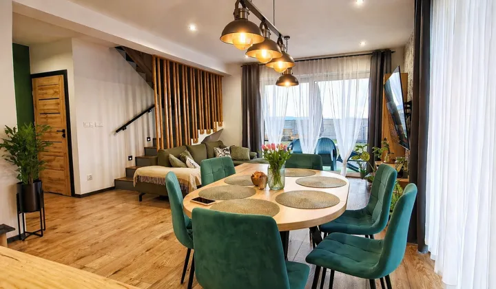 dom wolnostojący, 4 pokoje Konradowo