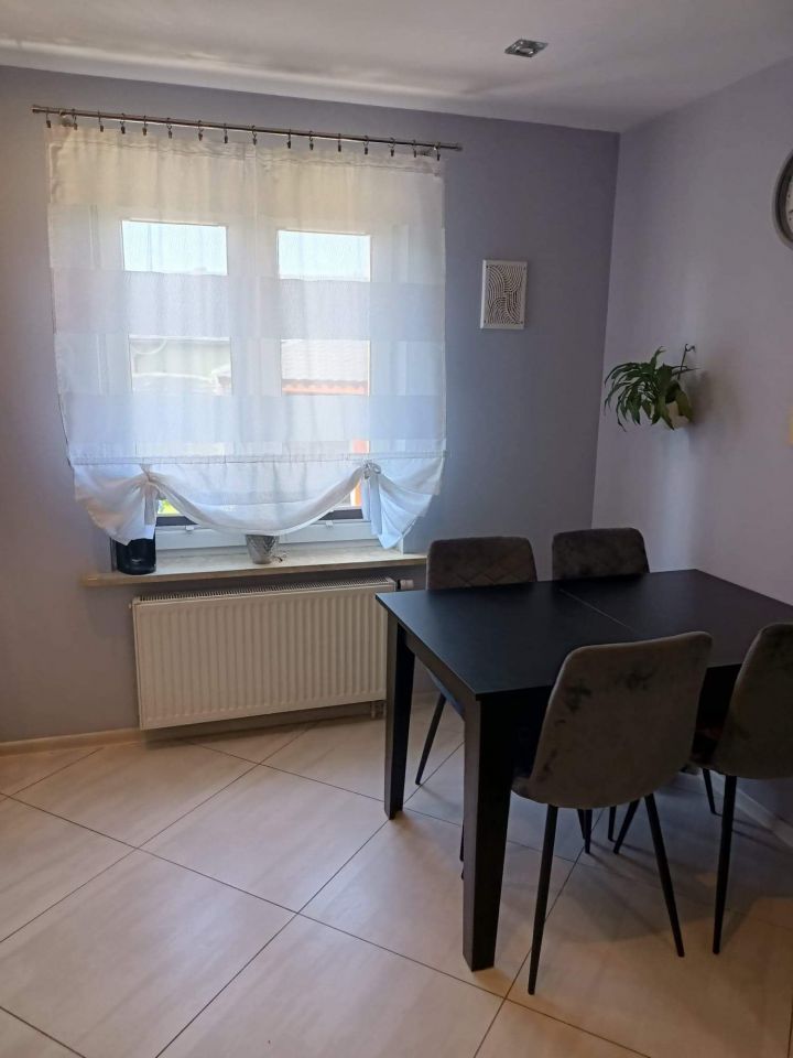 Mieszkanie 2-pokojowe Radlin Głożyny, ul. ks. kard. Bolesława Kominka. Zdjęcie 1