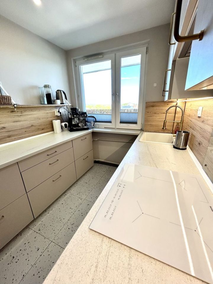 Mieszkanie 3-pokojowe Jastrzębie-Zdrój, ul. Heleny Marusarzówny. Zdjęcie 4