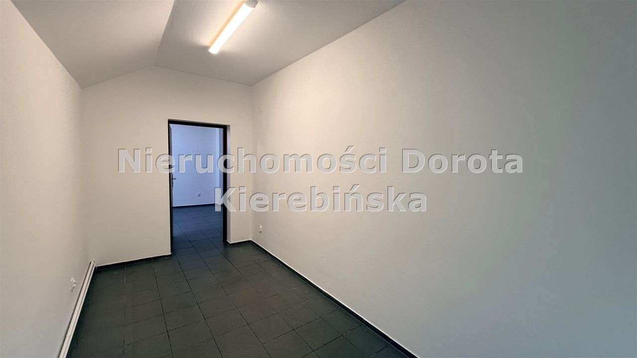 Biuro Opoczno, ul. Piotrkowska. Zdjęcie 1