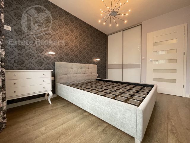 Mieszkanie 3-pokojowe Wrocław, bulw. Dedala. Zdjęcie 9