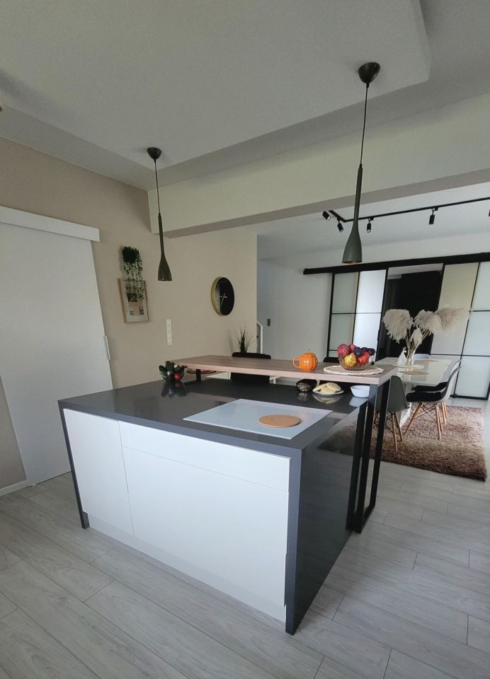 dom wolnostojący, 5 pokoi Smugi. Zdjęcie 51