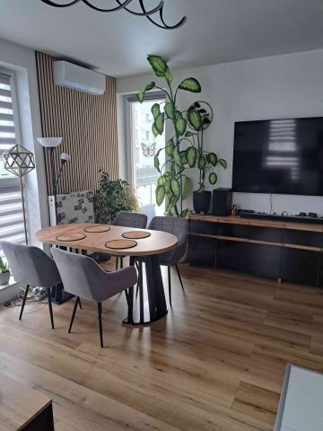 Mieszkanie 3-pokojowe Września, ul. gen. Tadeusza Kutrzeby. Zdjęcie 1