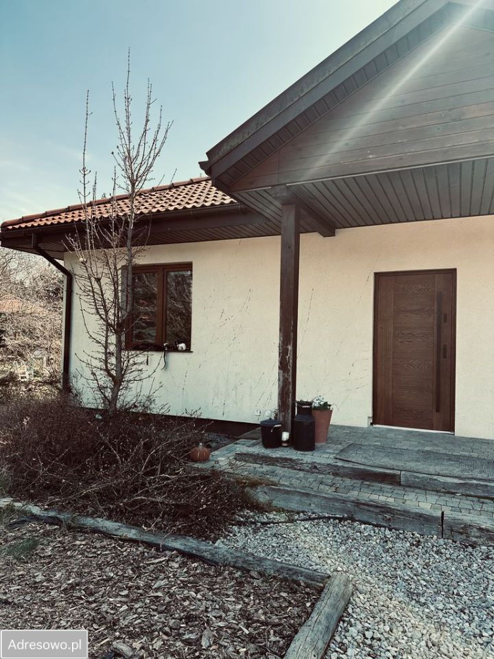 dom wolnostojący, 4 pokoje Lesznowola. Zdjęcie 12