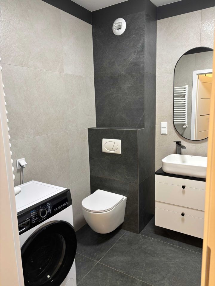 Mieszkanie 3-pokojowe Wrocław Stare Miasto, ul. gen. Antoniego Madalińskiego. Zdjęcie 3