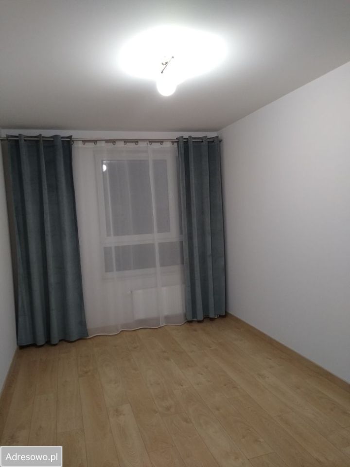 Mieszkanie 3-pokojowe Ożarów Mazowiecki, ul. Kazimierza Kamińskiego. Zdjęcie 3