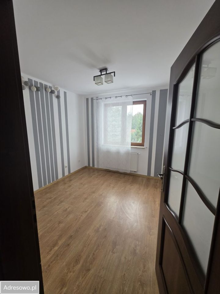 dom wolnostojący, 4 pokoje Brzozówka. Zdjęcie 12