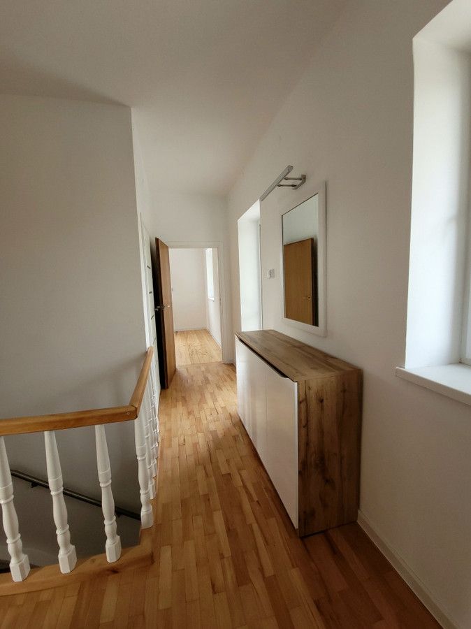 dom wolnostojący, 3 pokoje Krosno, ul. Stanisława Moniuszki. Zdjęcie 8