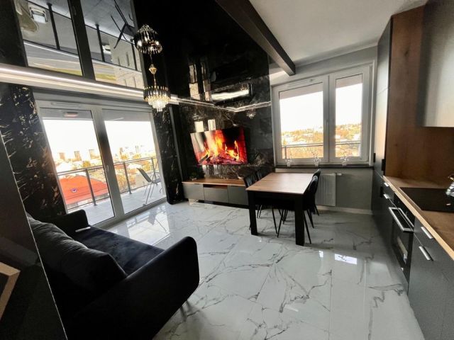 Mieszkanie 3-pokojowe Radom. Zdjęcie 1