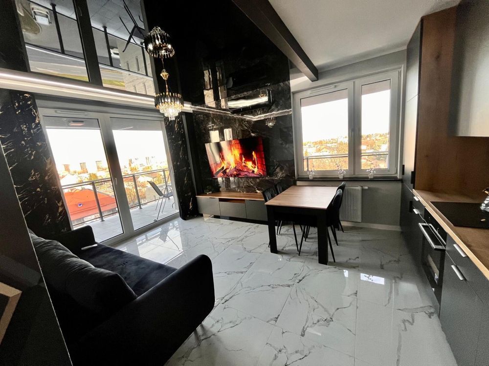 Mieszkanie 3-pokojowe Radom. Zdjęcie 1