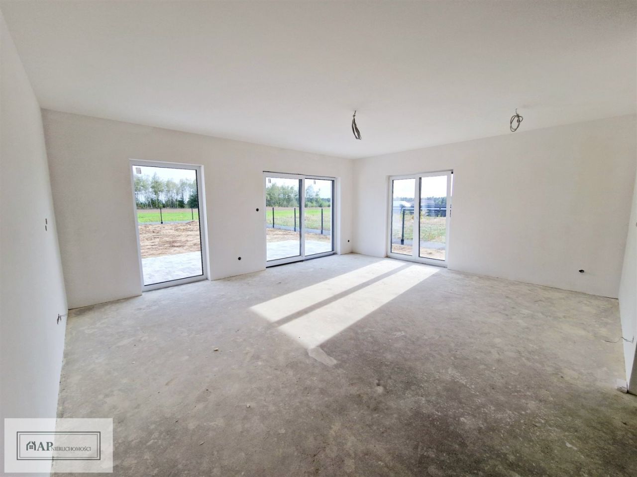 bliźniak, 4 pokoje Kochowo. Zdjęcie 8