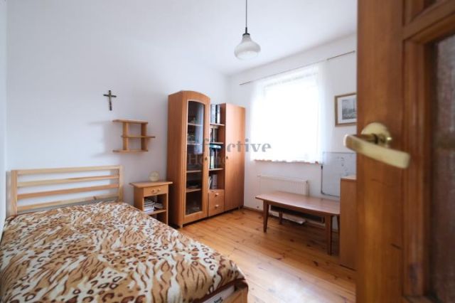 dom wolnostojący, 6 pokoi Środa Śląska, ul. gen. Władysława Sikorskiego. Zdjęcie 8