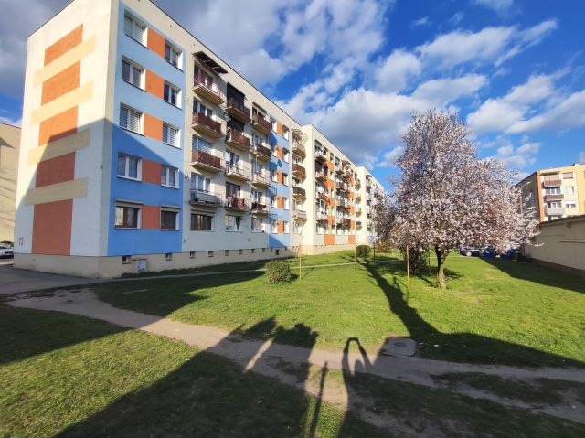 Mieszkanie 3-pokojowe Krotoszyn, ul. Fabryczna. Zdjęcie 1
