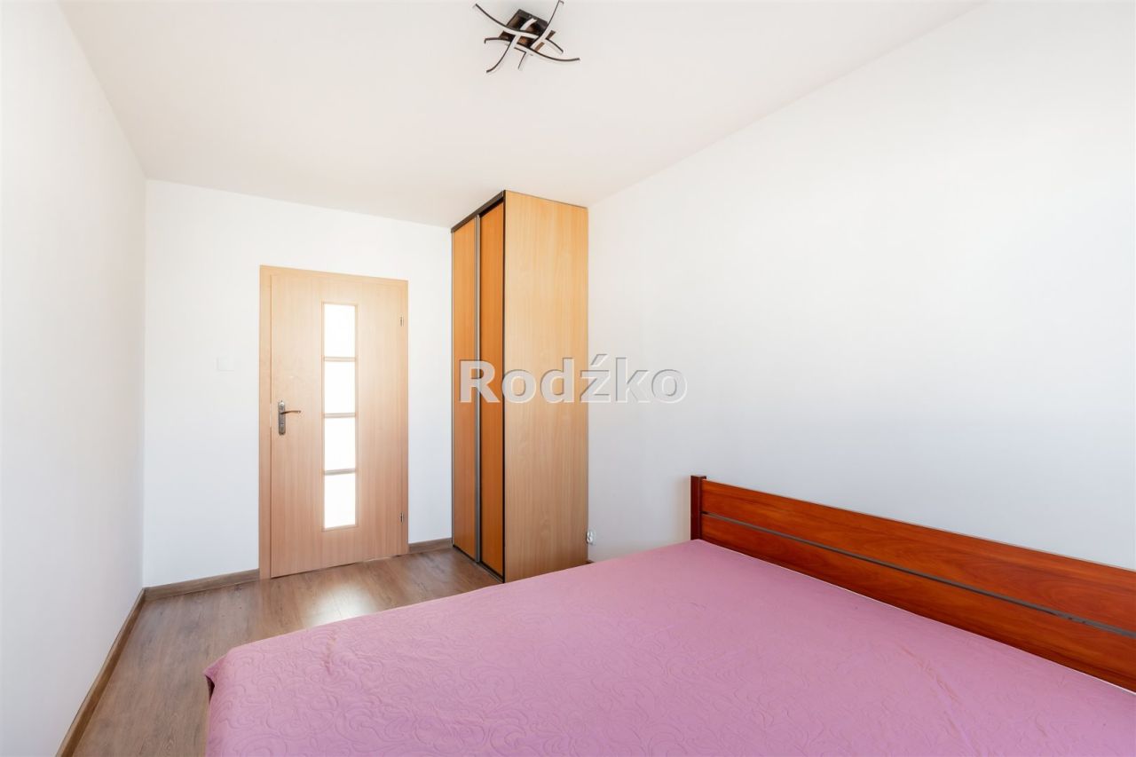 Mieszkanie 3-pokojowe Bydgoszcz Błonie, ul. Ludwika Waryńskiego. Zdjęcie 8