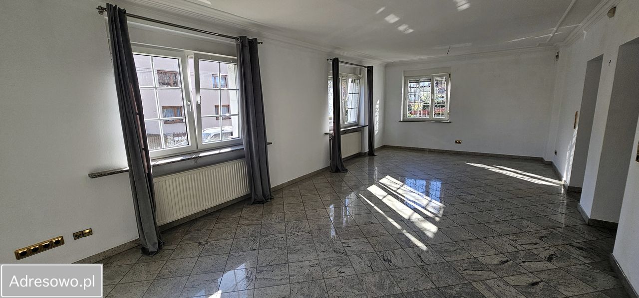 dom wolnostojący, 5 pokoi Mikołów Centrum, ul. Długa. Zdjęcie 19