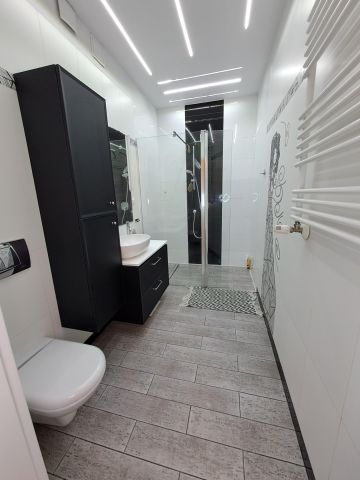 Mieszkanie 4-pokojowe Warszawa Wola, ul. Człuchowska. Zdjęcie 1