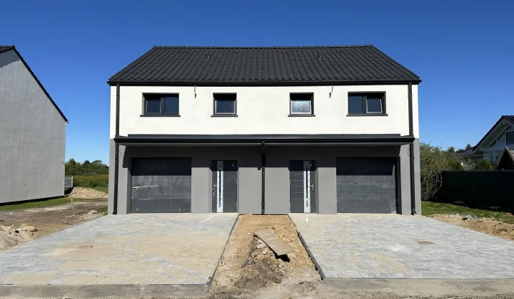 bliźniak, 5 pokoi Pucice, ul. Wrzosowa