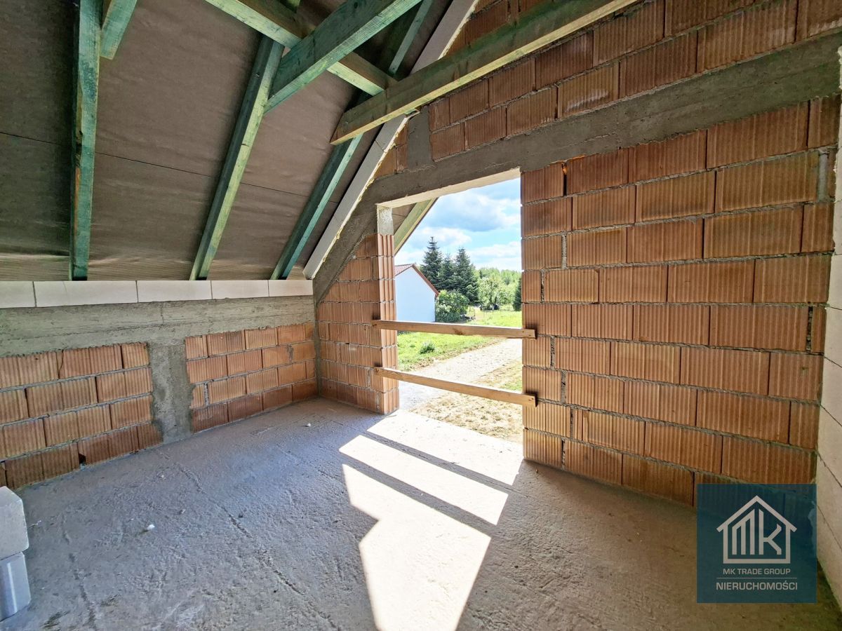 dom wolnostojący, 5 pokoi Kłaj. Zdjęcie 16