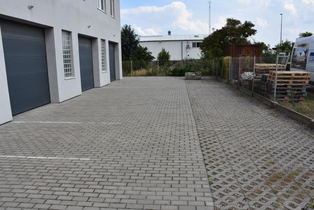 Nieruchomość komercyjna Mierzyn, ul. Elżbiety. Zdjęcie 2