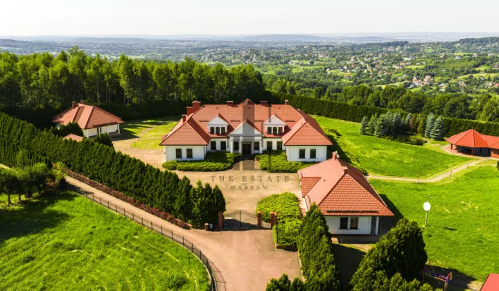 dom wolnostojący, 10 pokoi Ochojno, ul. Lwowska