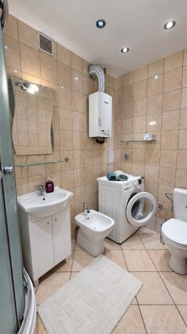 Mieszkanie 2-pokojowe Katowice, al. Wojciecha Korfantego. Zdjęcie 10