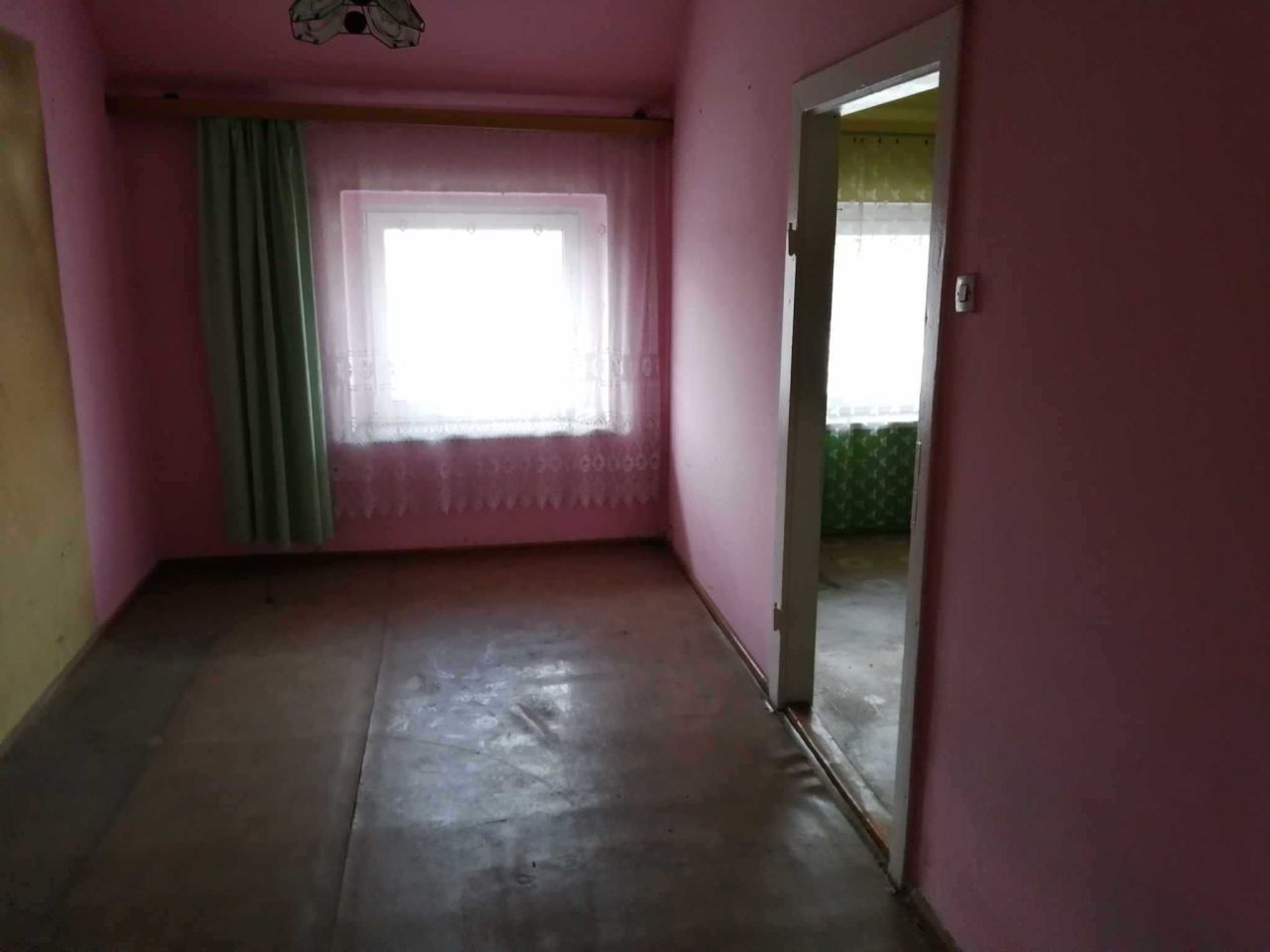 Mieszkanie 4-pokojowe Wiązów, ul. Jana Matejki. Zdjęcie 4