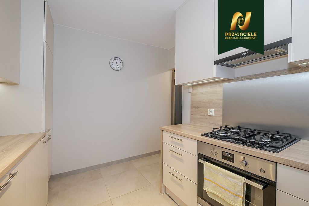 Mieszkanie 2-pokojowe Gdynia Redłowo, ul. Boh. Starówki Warszawskiej. Zdjęcie 3