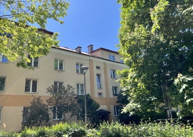 Mieszkanie 5-pokojowe Warszawa Ursus, pl. 1905 Roku. Zdjęcie 9