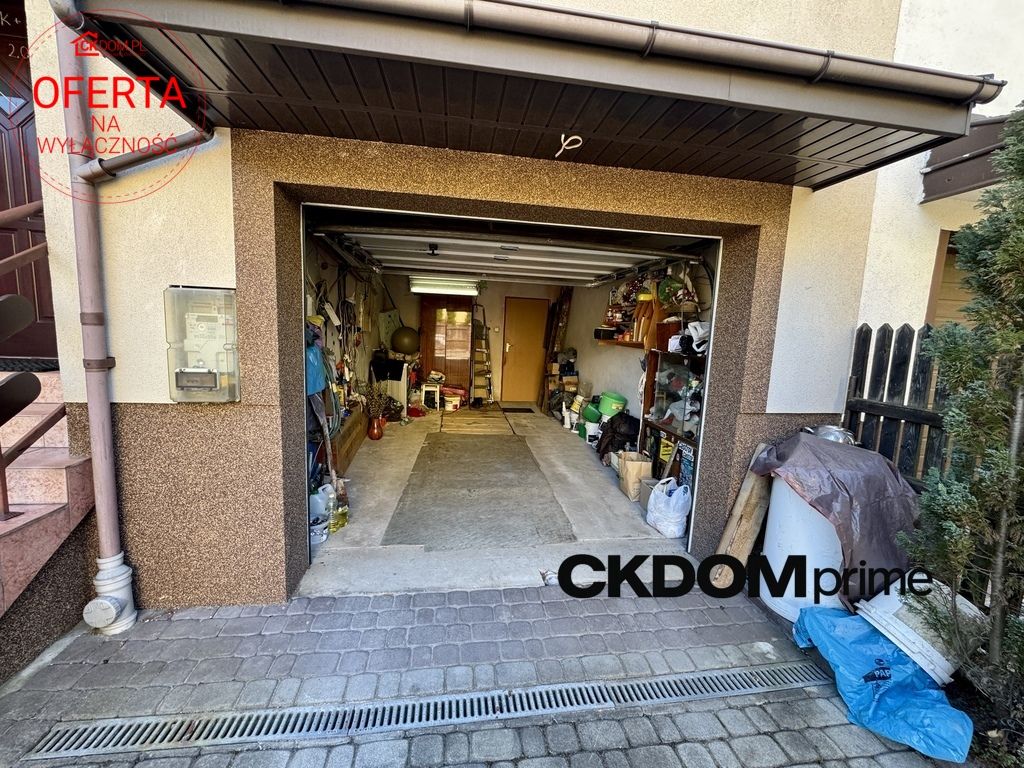 dom szeregowy, 8 pokoi Kielce. Zdjęcie 12
