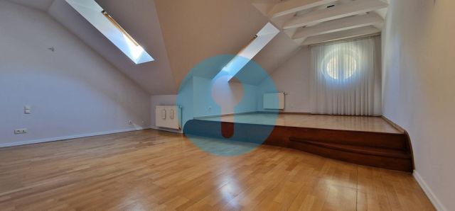 dom wolnostojący, 7 pokoi Dąbrowa, ul. Barczańska. Zdjęcie 39