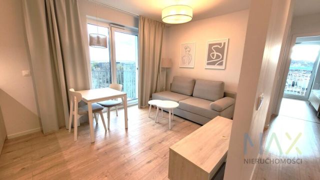 Mieszkanie 3-pokojowe Kraków Zabłocie, ul. Tadeusza Romanowicza. Zdjęcie 2