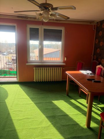 Mieszkanie 3-pokojowe Nowogród Bobrzański. Zdjęcie 1