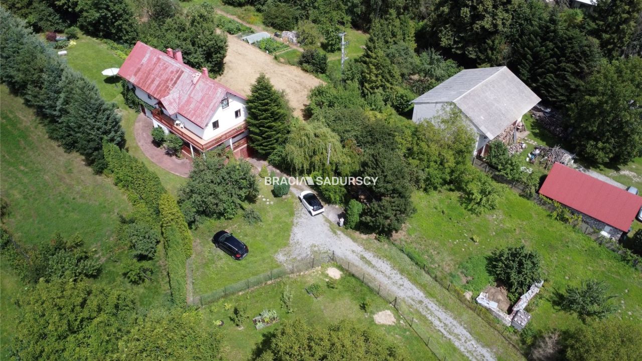 dom wolnostojący, 10 pokoi Łazy. Zdjęcie 3