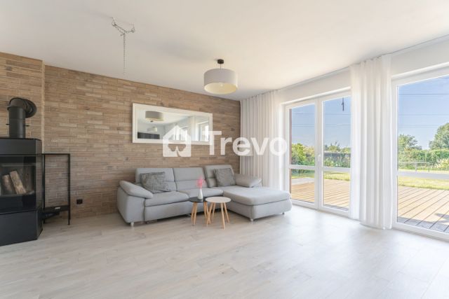 dom szeregowy, 5 pokoi Banino, ul. Halna. Zdjęcie 11