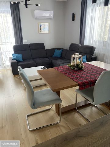 Mieszkanie 5-pokojowe Śledziejowice. Zdjęcie 1