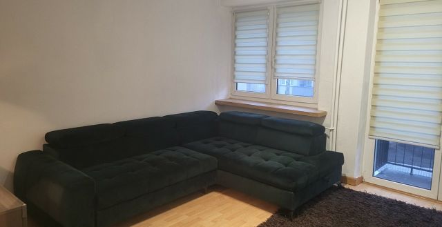 Mieszkanie 2-pokojowe Pabianice Centrum, ul. Stanisława Wyspiańskiego. Zdjęcie 1