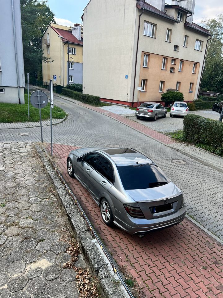 Mieszkanie 2-pokojowe Katowice Giszowiec, ul. Karliczka. Zdjęcie 29