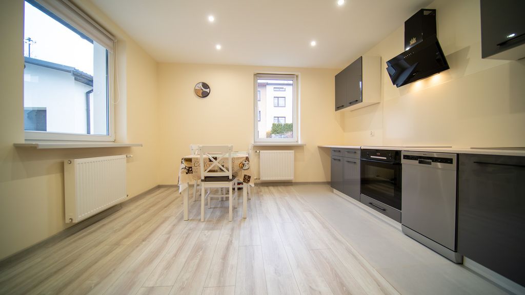 dom wolnostojący, 4 pokoje Lublin, ul. Aleksandra Świętochowskiego. Zdjęcie 9