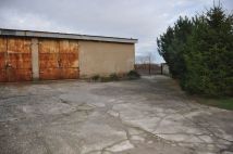 Hala/magazyn Kuniów. Zdjęcie 4