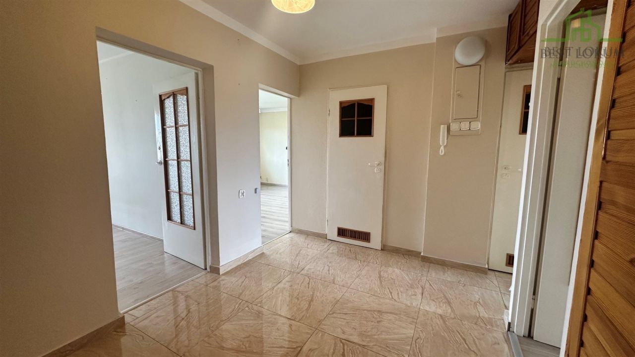 Mieszkanie 3-pokojowe Kielce, os. Na Stoku. Zdjęcie 2